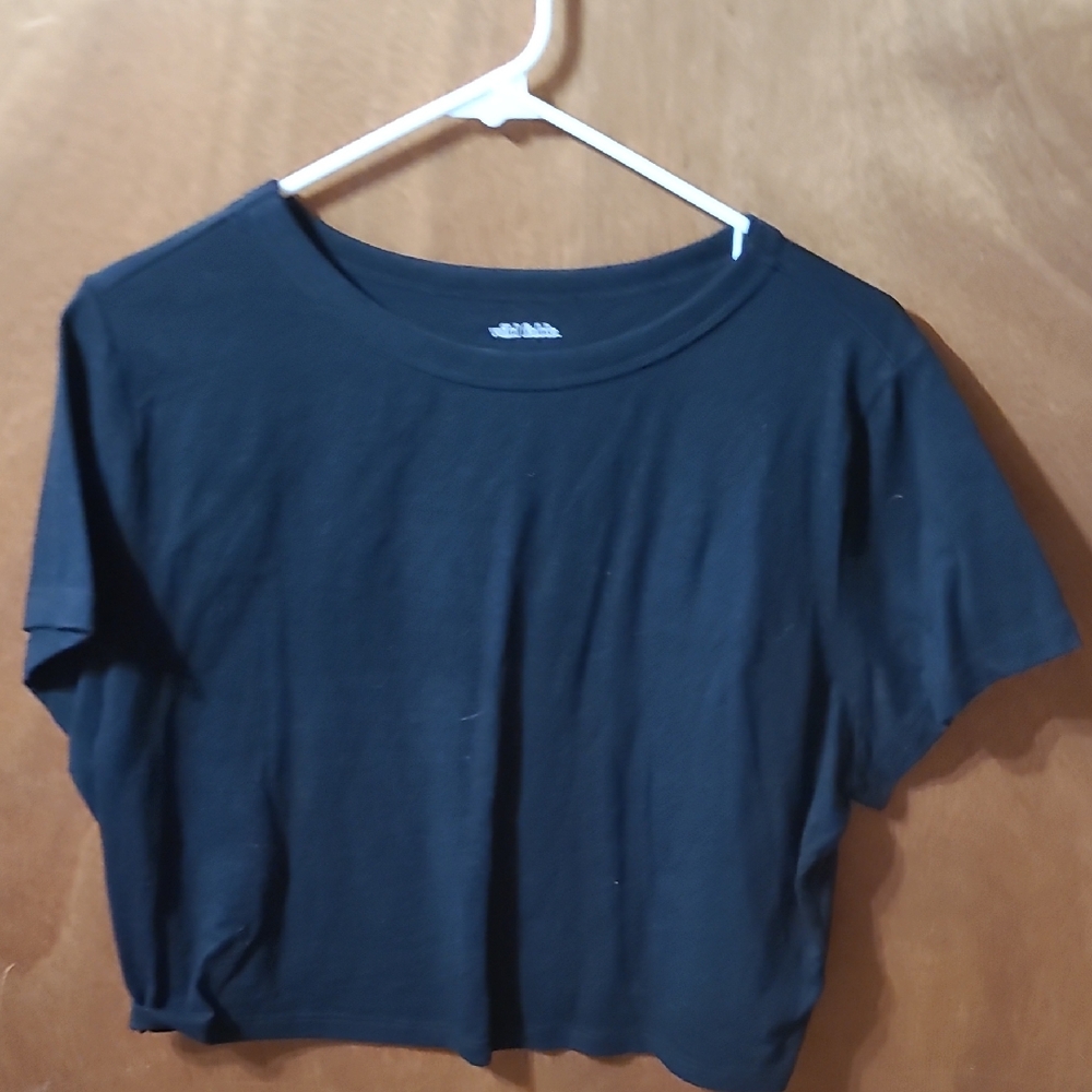 Wild Fable Black Tee